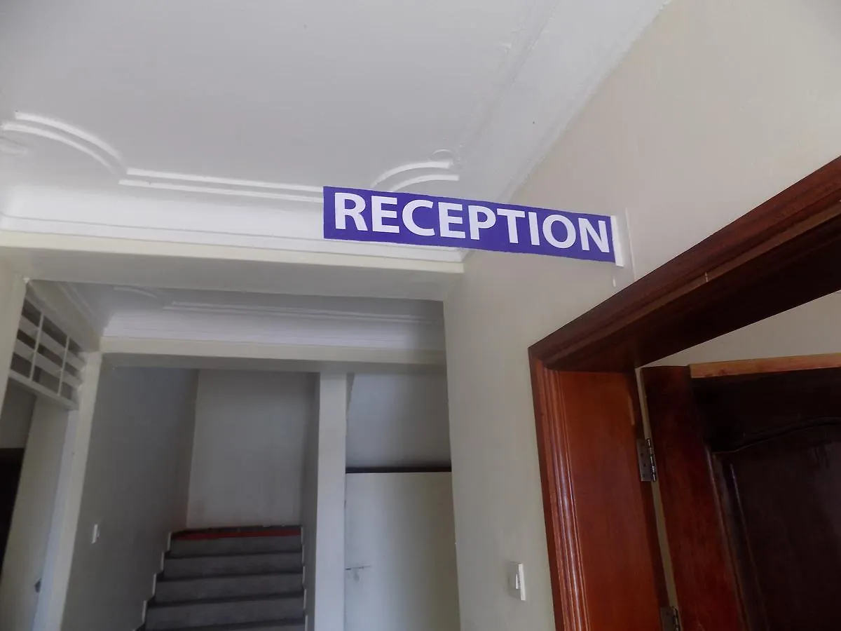 Hotel Prime Nile Inn Guest House Kampala