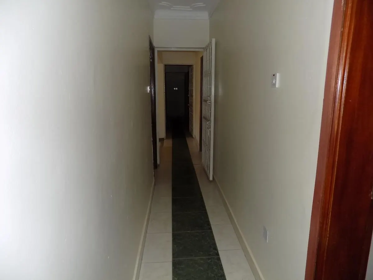 Prime Nile Inn Guest House Kampala 2*,  Uganda